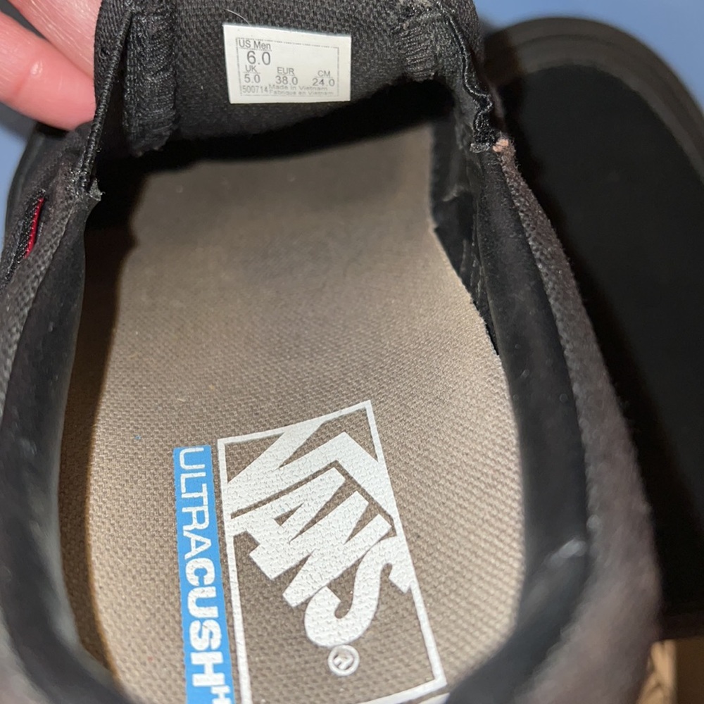 Vans Ultra Cush Black Suede Slip Ons - US Mens size 6 - Picture 8 of 8